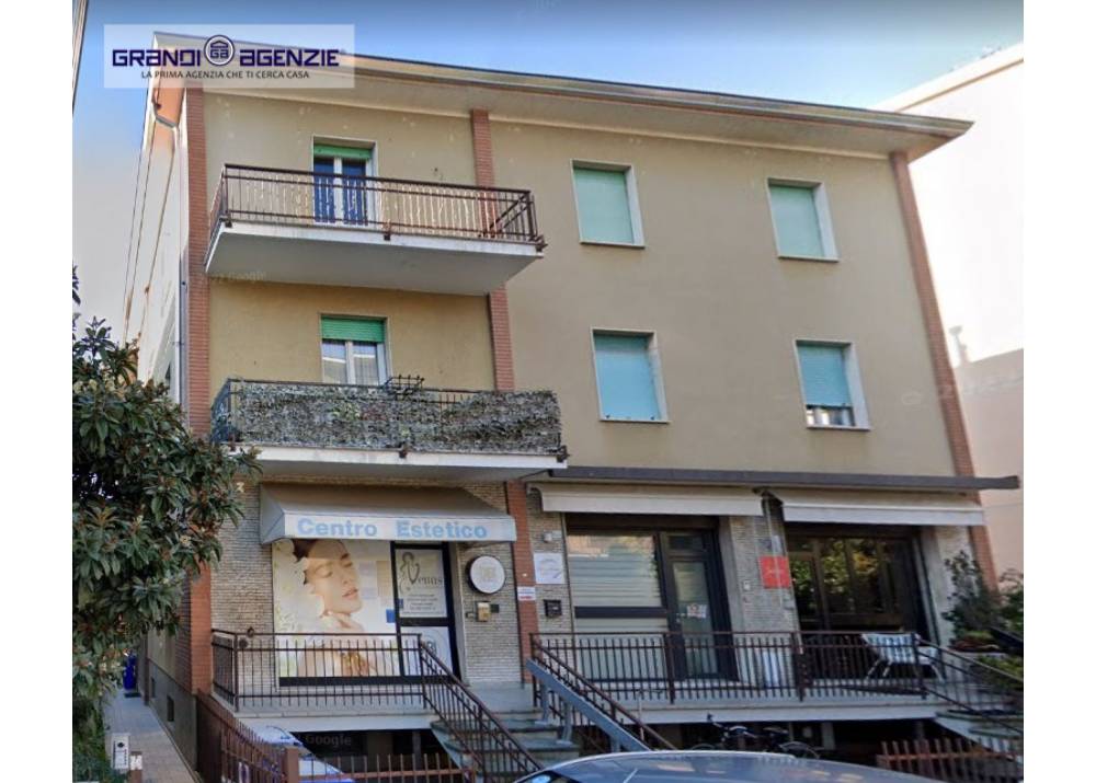 Affitto Negozio a Parma monolocale San Lazzaro di 40 mq